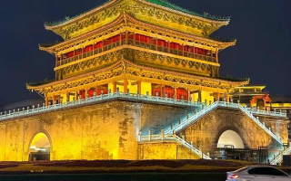 探索古都魅力，尽享旅行乐趣——西安夜娱美景