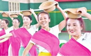 西安新房村足浴按摩(58岁王姐活出满意的样子)