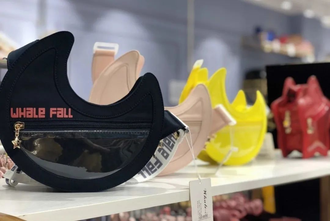 西安3家JK、洛丽塔、汉服实体店！疯狂试穿2小时，我爱上了！-第20张图片