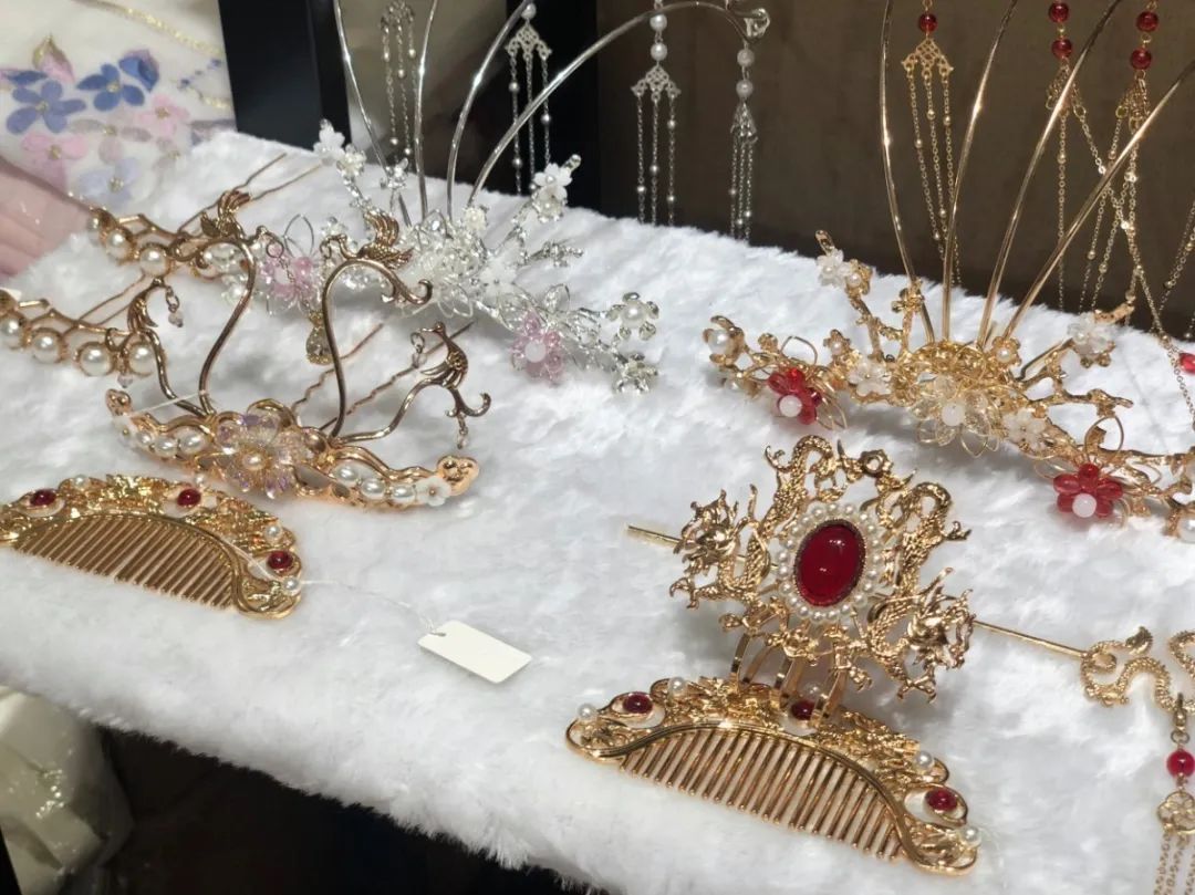 西安3家JK、洛丽塔、汉服实体店！疯狂试穿2小时，我爱上了！-第44张图片