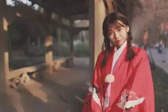 西安女大学生有多好看?西安夜娱安排 第5张