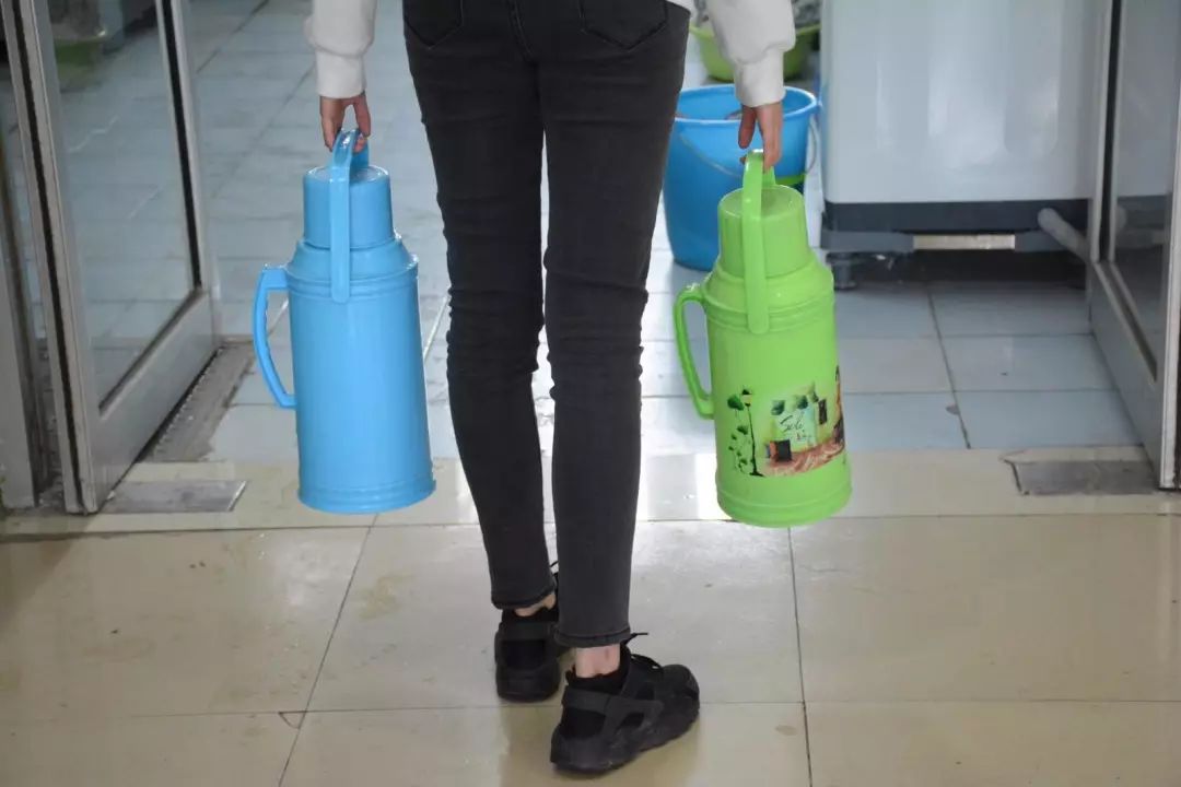 西安女大学生有多好看?西安夜娱安排 第21张