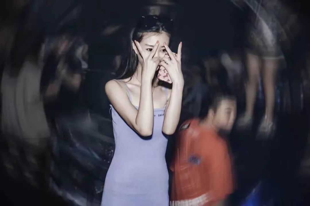 西安蹦迪妹子图鉴第二弹，你喜欢哪一种？-第5张图片