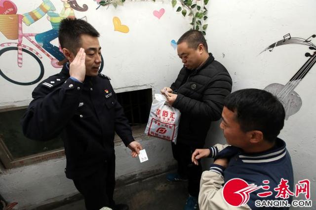 西安未央足浴按摩(未央200余名警力突击夜查团结村) 第1张