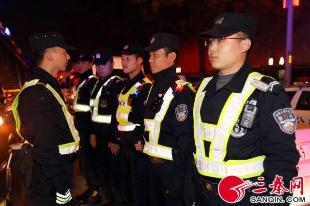 西安未央足浴按摩(未央200余名警力突击夜查团结村) 第6张