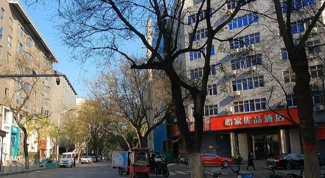 西安公馆足浴按摩(西安城里的街道) 第30张
