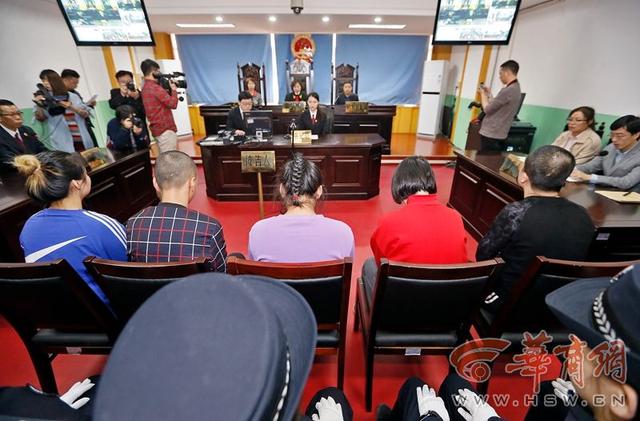 西安按摩足浴会所小姐(皮带抽烟头烫强迫卖淫5被告人3个未成年) 第3张