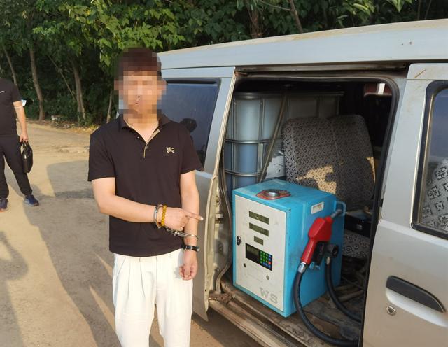 西安足浴按摩违法吗(西安高新警方破获一起非法经营案件) 第4张