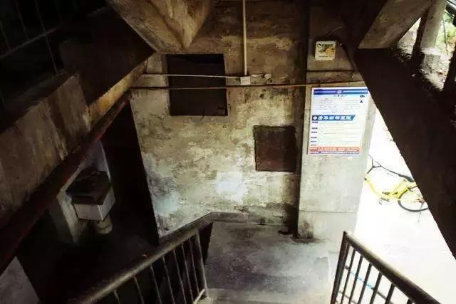 西安纺织城足浴按摩(这里一个人上班养活一家人) 第8张
