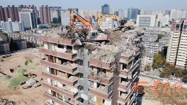 西安电子正街足浴按摩(西安23层“最牛民房”拆除) 第7张