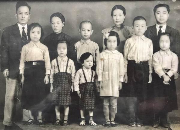 西安洛水楼阁足浴按摩招聘(一块结婚纪念绸与郑州大学初创史) 第5张
