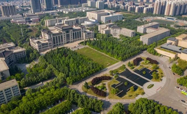 西安大学城足浴按摩(大学城标杆商业体曝光) 第6张