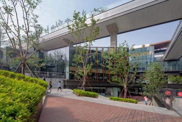 西安大学城足浴按摩(大学城标杆商业体曝光) 第14张