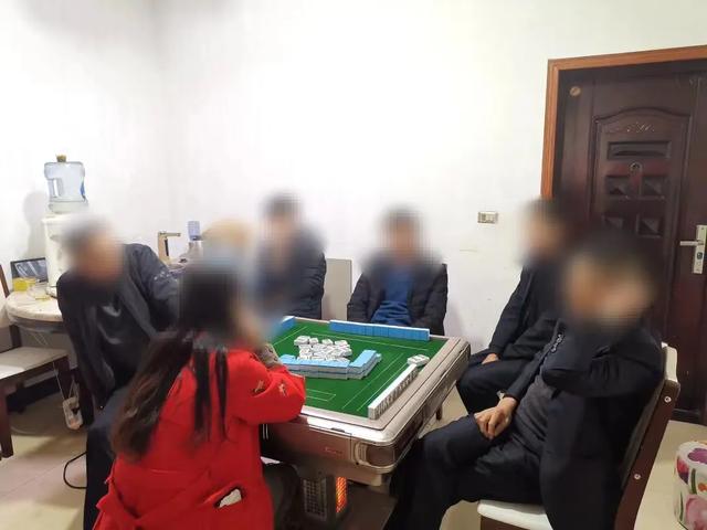 陕西安康白河足浴按摩群(安康查获赌博场所147处关停棋牌室96家治安处罚97人) 第21张