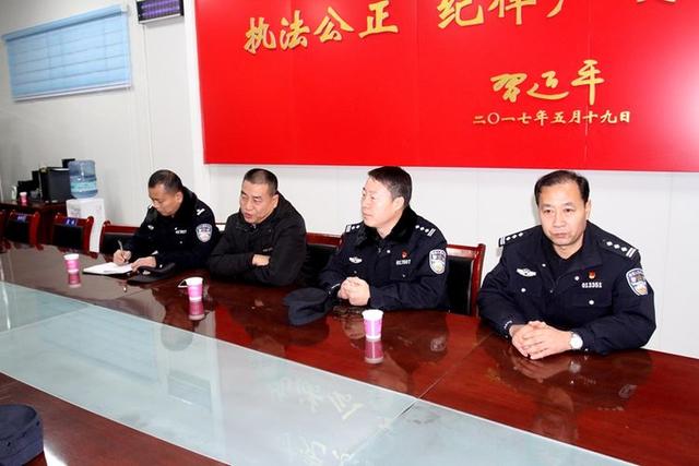 万达附近足浴按摩西安市场(未央百余名警力突击夜查万达广场周边重点场所) 第3张