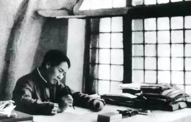 西安买二手足浴按摩床(“延安作风”为什么能最终打败“西安作风”) 第2张