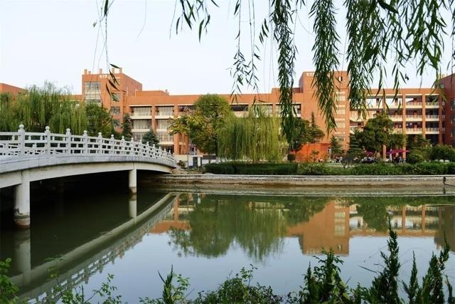 西安大学城足浴店按摩哪家好(教学质量能有这劲头就好了)  第2张