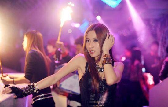 西安夜间休闲会所「盘点西安最火的10家夜店」 第1张