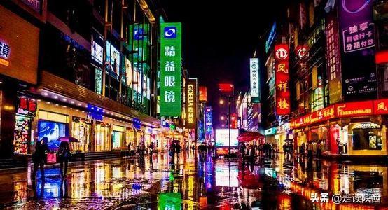 西安第一金街走向没落了,曾是西安人的购物天堂 第1张