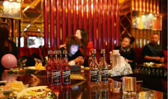 暗访ktv冰妹：陪一次挣一两千，累是累啊  第1张