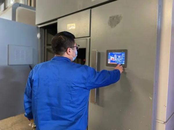 温州90后遗体火化师:2年服务4000名逝者 第1张