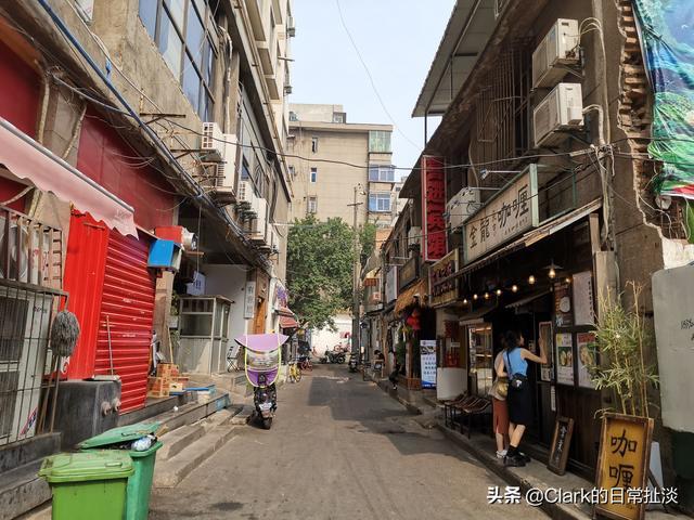 西安骡马市的五条巷子从北向南依次是“水车巷,肋子巷,肋子巷” 第4张