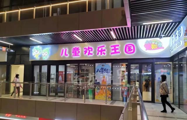 英语中，如何区分副词与介词  第1张