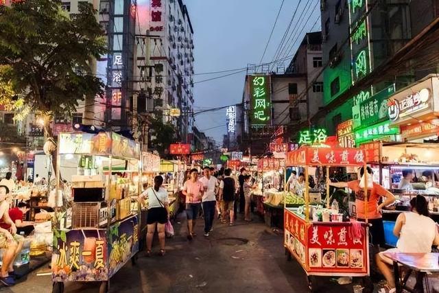 西安落寞的城中村，曾经远近闻名的“娱乐村”  第3张