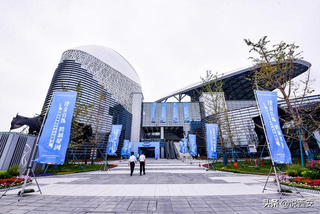 泾河新城体育中心今日盛妆绽放西北首家体育文旅商业综合体 第2张