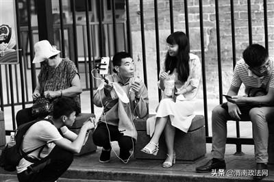 公共场所直播侵犯隐私? 第2张