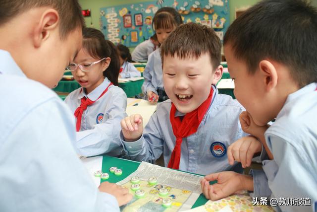 西安浐灞阳光海蓝小学:花式课间让学生乐享学习时光 第2张