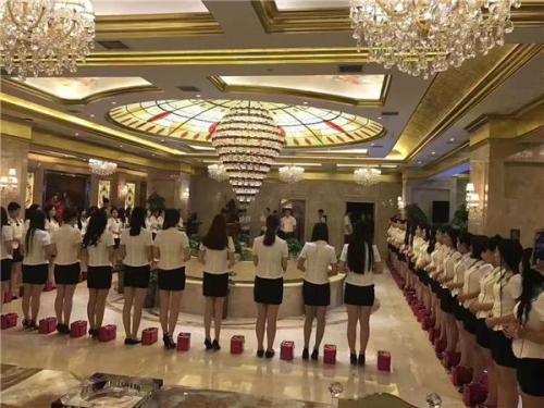 西安夜场真实夜生活西安数一数二豪华ktv夜总会消费包间预订 第3张