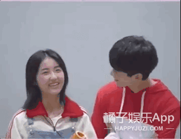 吴磊和张子枫在一起拍戏是什么感觉? 第22张
