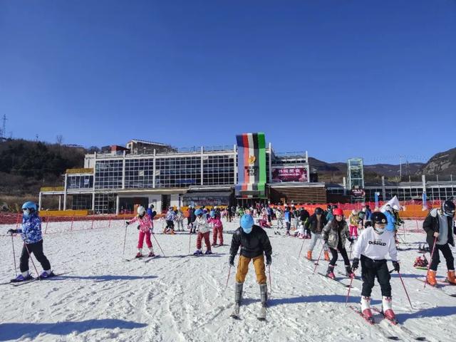 西安超适合情侣约会的游玩线路情人节篇|白鹿原滑雪场 第7张