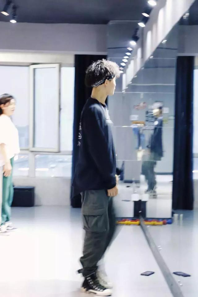 西安街舞的先行者,西安街舞教室,从不缺爱玩的年轻人 第4张