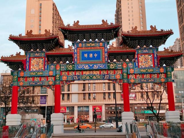 西安这6家商场开业时间不长,颜值高又好玩 第12张