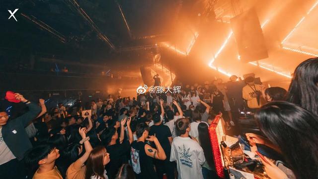 西安酒吧排行榜,西安网红聚集基地PLAYHOUSES 酒吧  第9张