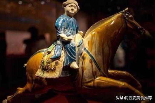 西安娱乐休闲攻略(西安旅游美食娱乐全攻略)  第19张