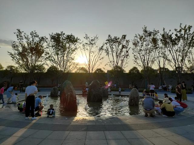 西安永安渠海绵城市公园，美丽的永安渠海绵城市公园开放了  第33张