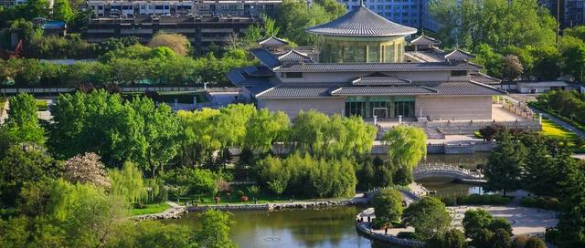 西安火车站附近有哪些免费公园附近有哪个免费公园「五一小长假西安旅游攻略」  第4张