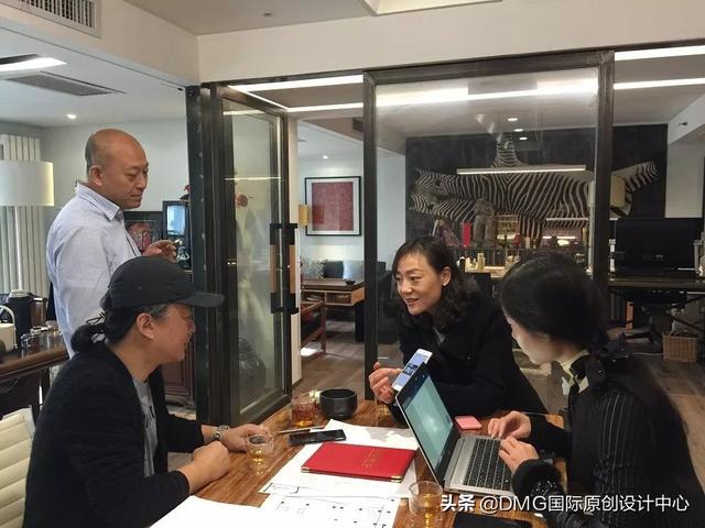 西安公园休闲靠背的设计师张文广「张文广张总与徐波老师相识、共事二十余年中国国际家具展」  第10张