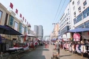 西安康复路的衣服为什么这么火？「西安发货的休闲短袖品牌2、保罗男装属于几线品牌」  第10张
