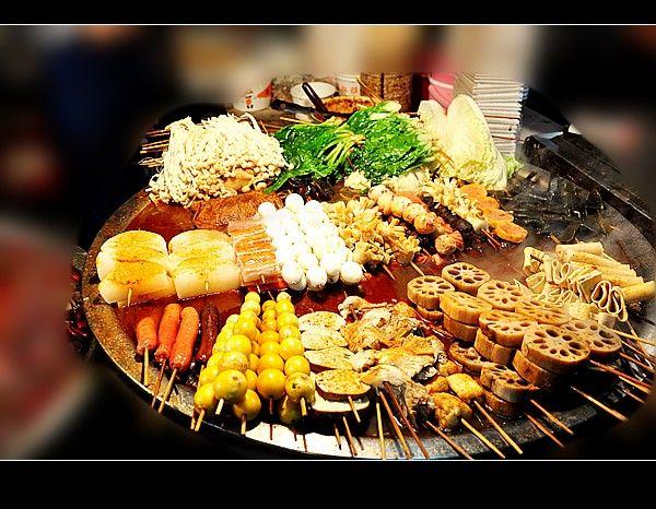 全国十大美食街上的十大美食街，西安回民街排名第一「中国十大美食街」  第20张