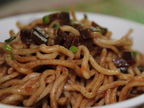 全国十大美食街上的十大美食街，西安回民街排名第一「中国十大美食街」  第21张