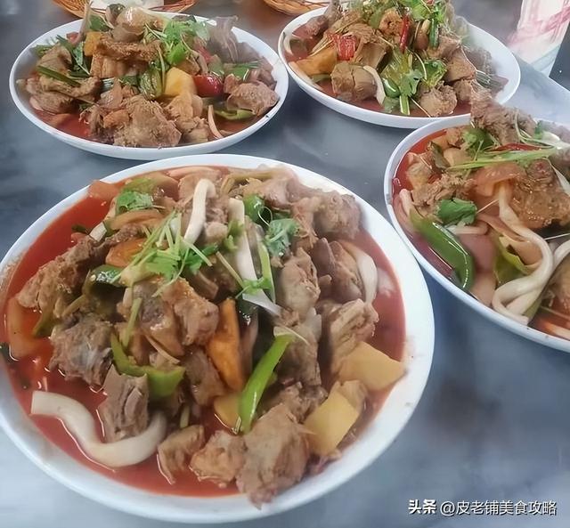 陕西农村一农家过事招待客人的美食，看看你家乡是不是这样吃的「陕西农村一农家过事招待客人的美食」  第8张