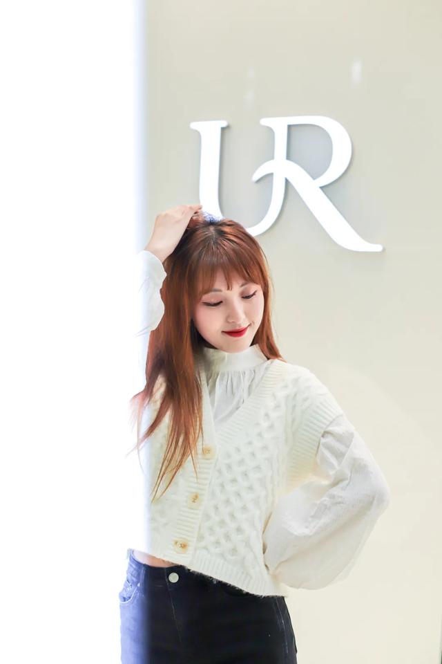 西安探店|ur，时尚的表达方式「西安休闲服饰市场报价多少2、西安休闲服饰市场报价」  第10张