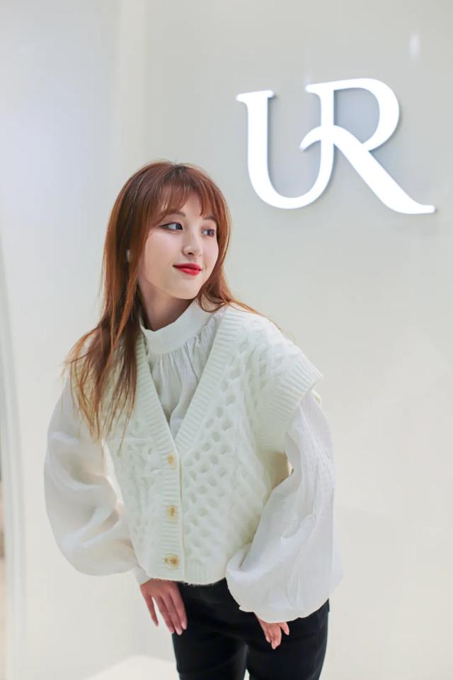 西安探店|ur，时尚的表达方式「西安休闲服饰市场报价多少2、西安休闲服饰市场报价」  第49张