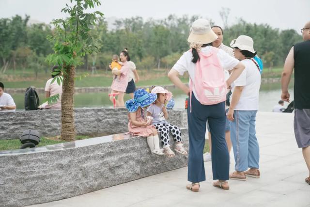 西安长安公园游记「西安休闲钓场西安休闲钓场大家分布着文杏馆、竹里班馆等多处景观」  第25张