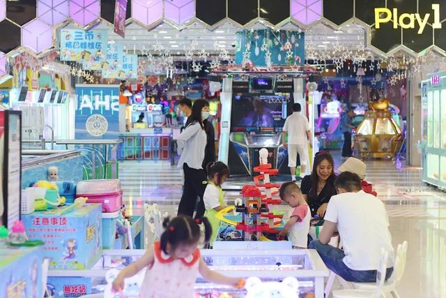 西安李家村万达广场，时髦精必打卡的网红饰品站「李家村万达广场——西安人的购物中心」  第4张