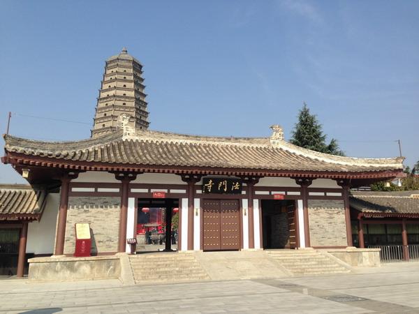 西安市jeep男装在哪里买「西安吉普服装专卖店」  第84张